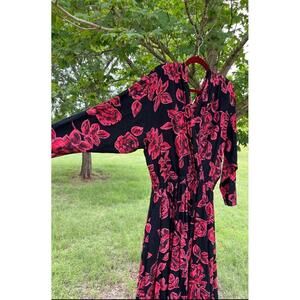 Vintage 80s Floral Deep V-neck Dress